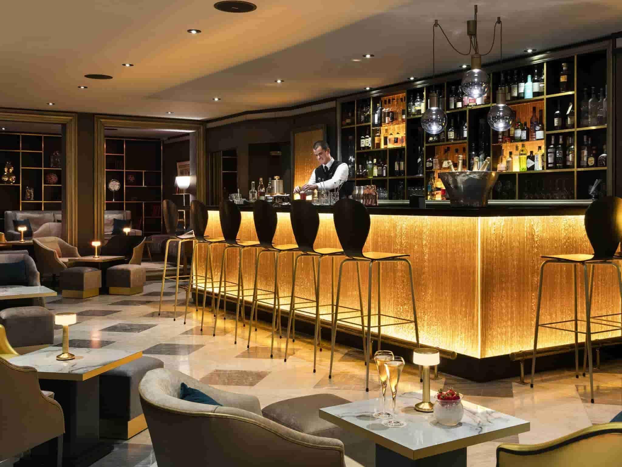 Barriere L'hermitage Hotel